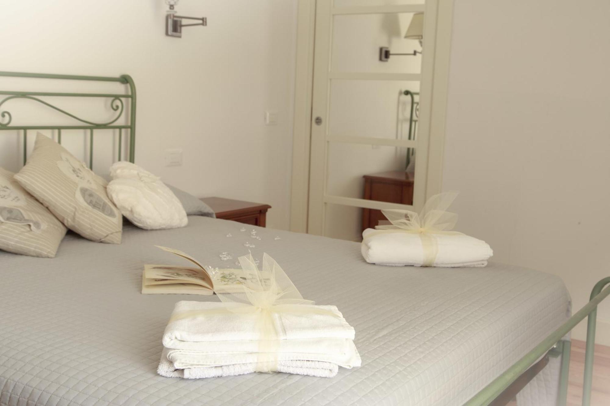 Corso Emanuele Apartments Сан-Вінченцо Номер фото